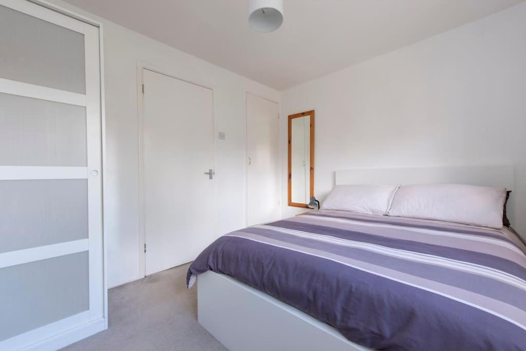 Lovely 2-Bed 15 Minutes To Central London Kültér fotó